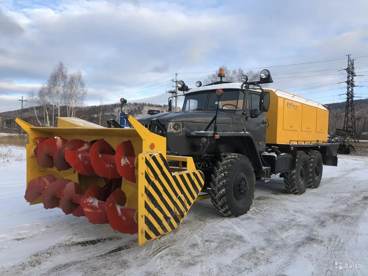 СШР-1 Урал шнекороторный снегоочиститель. Снегоочиститель шнекороторный СШР-1 (на шасси Урал-4320-1151-41). Шнекороторный снегоочиститель Урал Некст. Урал СШР 1. Снегоуборщик россия