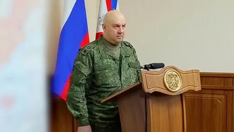 Карьера суровикина