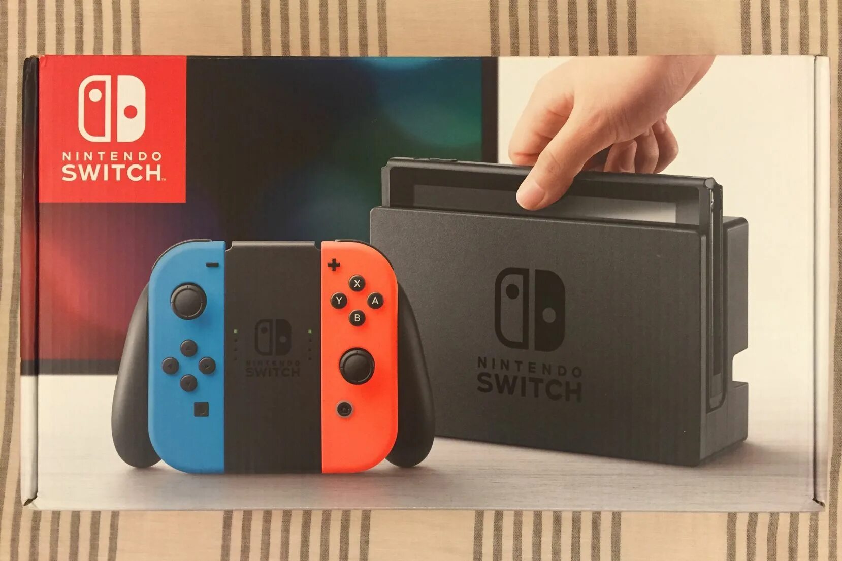 Nintendo switch old. Nintendo Switch 32 GB. Игровая консоль Nintendo Switch 32gb Neon. Nintendo Switch 32 GB Gray. Игровая приставка Nintendo Switch 32 ГБ Grey.