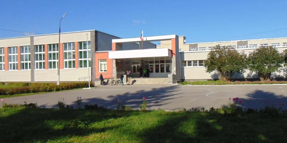 сосновская школа ленинградской области. коломна-1 городок сосновый бор. 66, сосновый бор. новая школа в ленинградской области. сосново чайковский район пермский край.