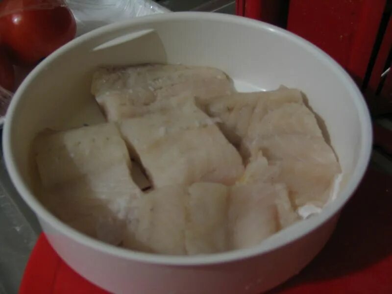 рыба приготовленная на пару. филе рыбы на пару в мультиварке. рыбные брикеты в пароварке. рыба на пару с овощами. печеная рыба в мультиварке.