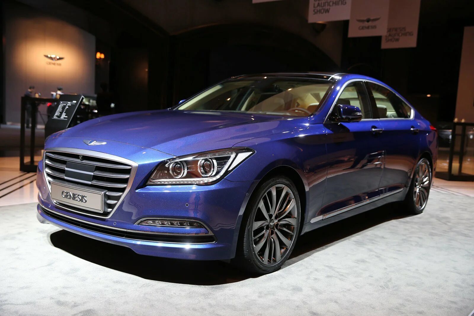 Модели премиум класса. Hyundai Genesis sedan. Genesis Hyundai Genesis. Новый Хендай Генезис. Xundai jenezic.