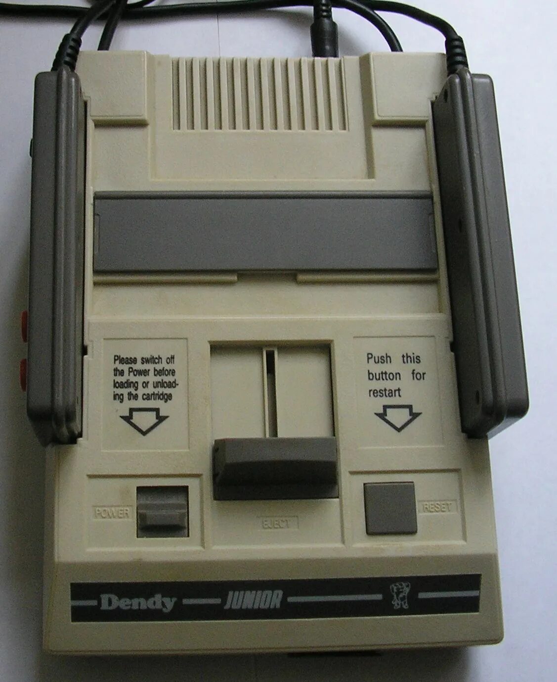 Денди тоска. Dendy тарелка. Денди нави. Денди дота 2. Игра денди ссср тарелачки.