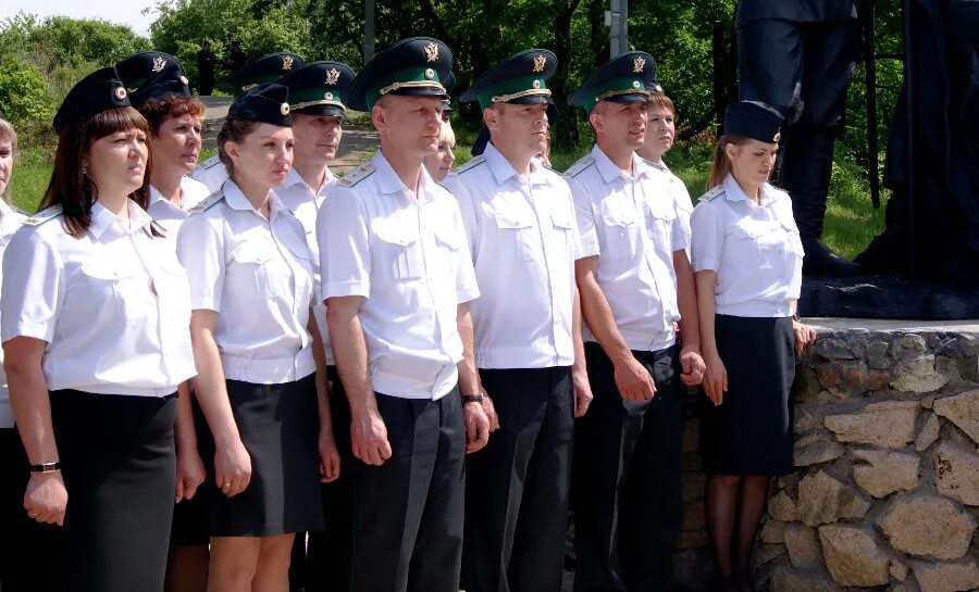 Сайт уфссп амурской области. УФССП по Амурской области. Коренева ФССП по Амурской области. Вручение медалей ФССП. Приставы Амурской области дали присягу.