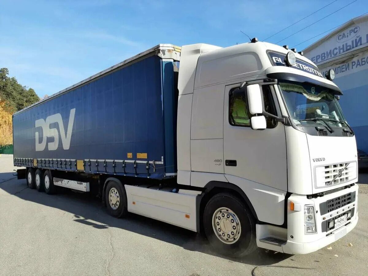 Продажа вольво фш. Volvo FH 13.460 сцепка. Вольво fh12 с прицепом. Volvo FH 460 С полуприцепом. Volvo FH 13 С прицепом.