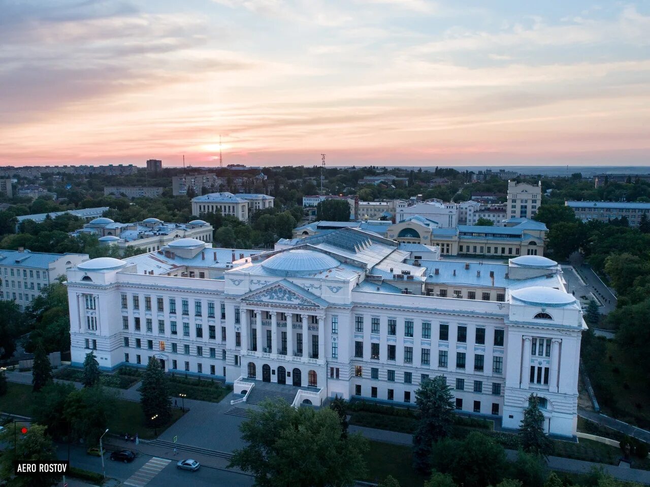 Новочеркасск политехнический университет. Южно российский Новочеркасский политехнический университет. НПИ Новочеркасск. ЮРГТУ НПИ Новочеркасск.