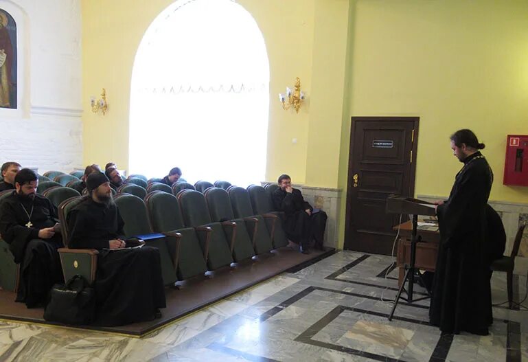 духовная семинария саранск. поступление в духовную семинарию. воронежская православная духовная семинария. бурсаки духовное училище. пилипенко андрей васильевич фото белгородская семинария.