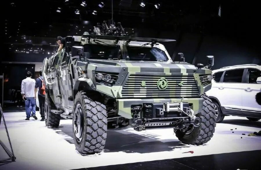 Машина танк чья производитель страна. Dongfeng mengshi 917. Леопард 2а6. Tank 500 2022. Rezvani tank 2017.
