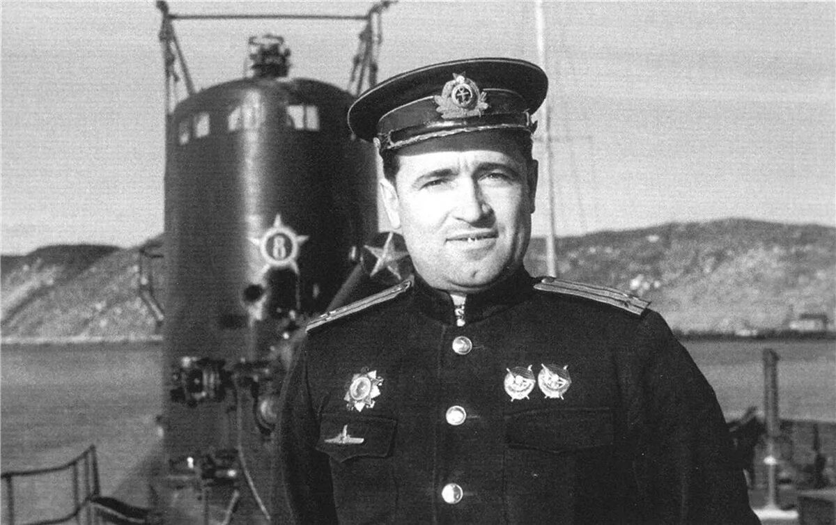 капитана 1-го ранга вмф. морской офицер 1941. командиры подводных. командиры подводных. моряки-подводники вмф россии.