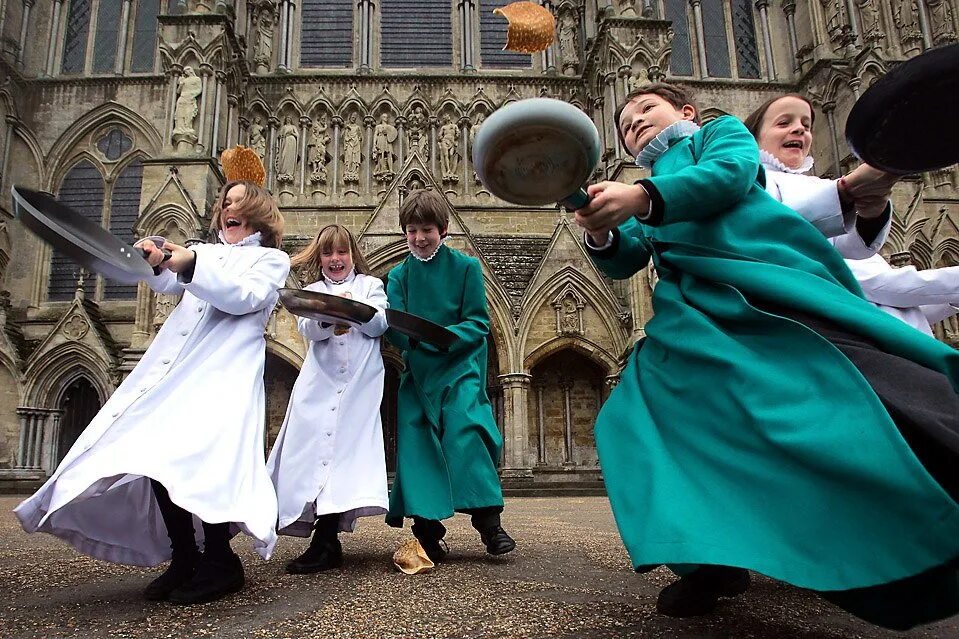 Shrove перевод. Shrove Tuesday в Англии. Панкейк Дэй в Англии. Праздники в Англии. Блинный день в Великобритании.