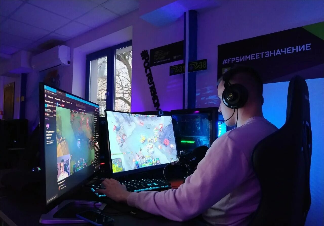 кибершкола kiberone. Kiberone картинки. Twistzz cs go в ликвид. киберпанк арена компьютерный клуб. кибер ван отзывы.