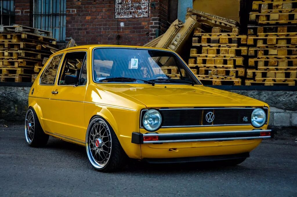 Volkswagen classic. Golf mk1. Фольксваген гольф 1. Golf 1 BBS. Borbet a VW Golf mk1.