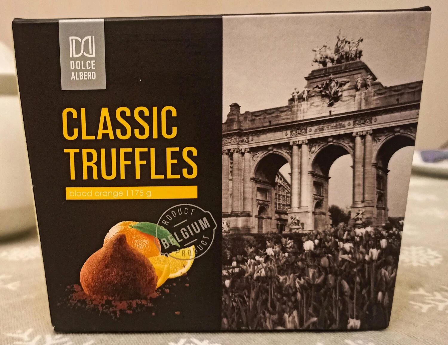 Classic truffles. Dolce albero конфеты трюфель. classic truffles dolce albero. трюфели dolce albero 175г. трюфель дольче альберо.