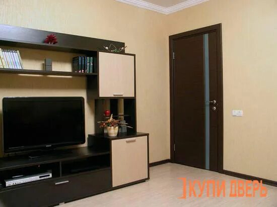 Ламинат в интерьере спальни. Ламинат quick step clh4085. Пол цвета венге. Пол венге. Черный ламинат в интерьере.