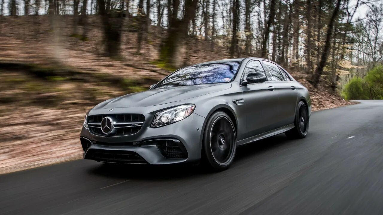 Mercedes s coupe 2018. Мерседес-бенц c класс 2018. Мерседес s560 2020. Mercedes benz c class 2018 amg. Мерседес бенц cls 2018.