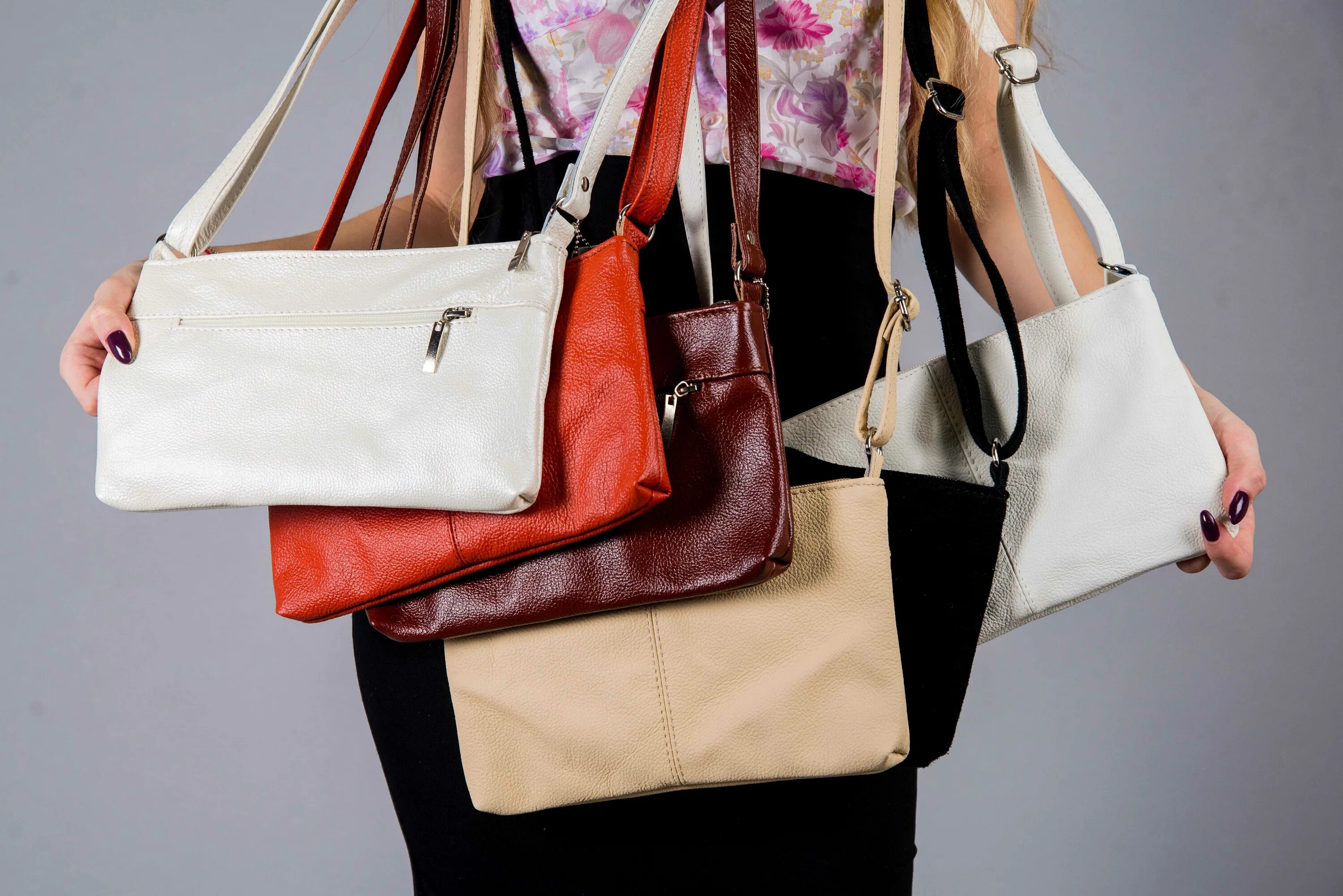 Где выбрать сумку. Сумка женская. Модные женские сумки. Кожаная сумка. Женская кожаная сумка.