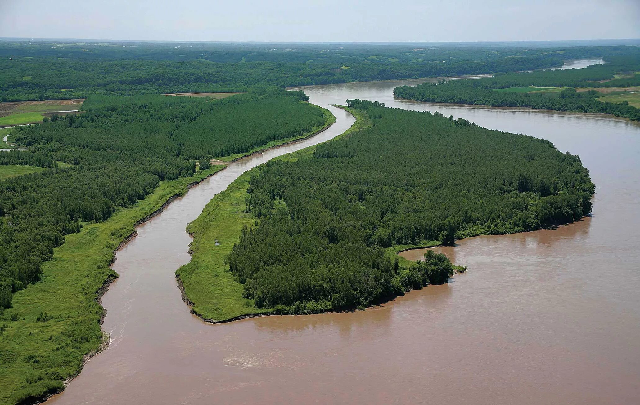 Миссури река. Река Миссисипи. Дельта реки Печора. Река Кондаша. What is the longest river in russia