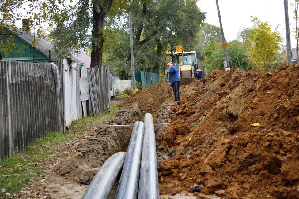 Завершено строительство водопровода. Строительство водовода в Октябрьском районе Приморского края. Участок новый Надеждинский район Приморский. Глава Надеждинска. Работа в надеждинское приморского края