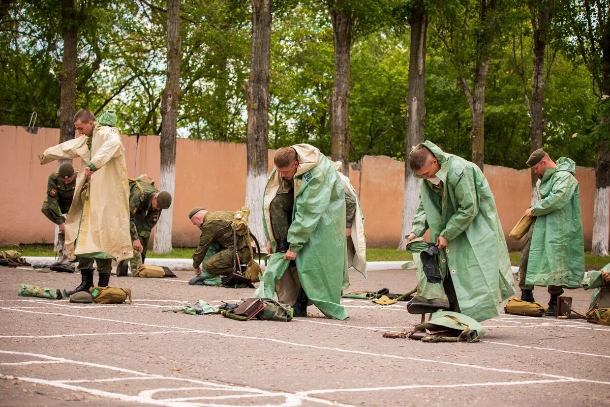 Требования безопасности при проведении занятий по рхб защите. Занятия по рхбз. Рхбз зво. Средства радиационной химической и биологической защиты. Радиационная химическая и биологическая защита.