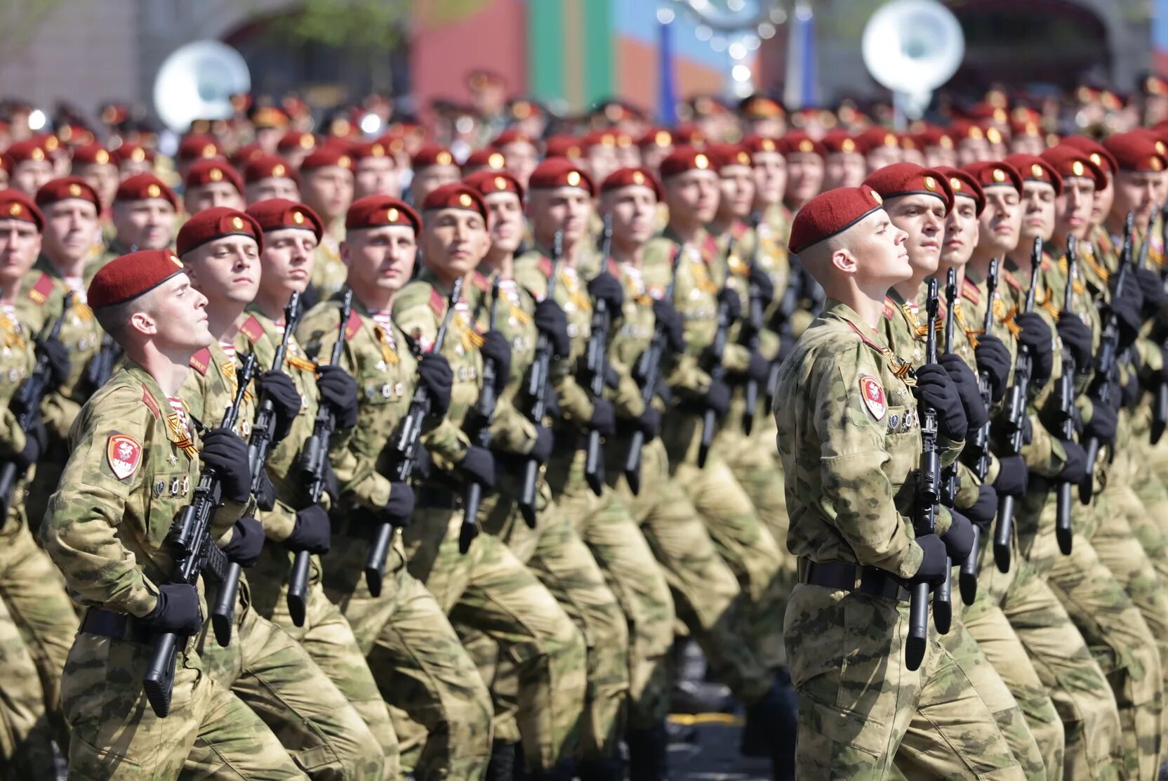 Русские солдаты на параде. Российские военные на параде. Военная доктрина. Военная доктрина 2014 года. Военно политические организации россии