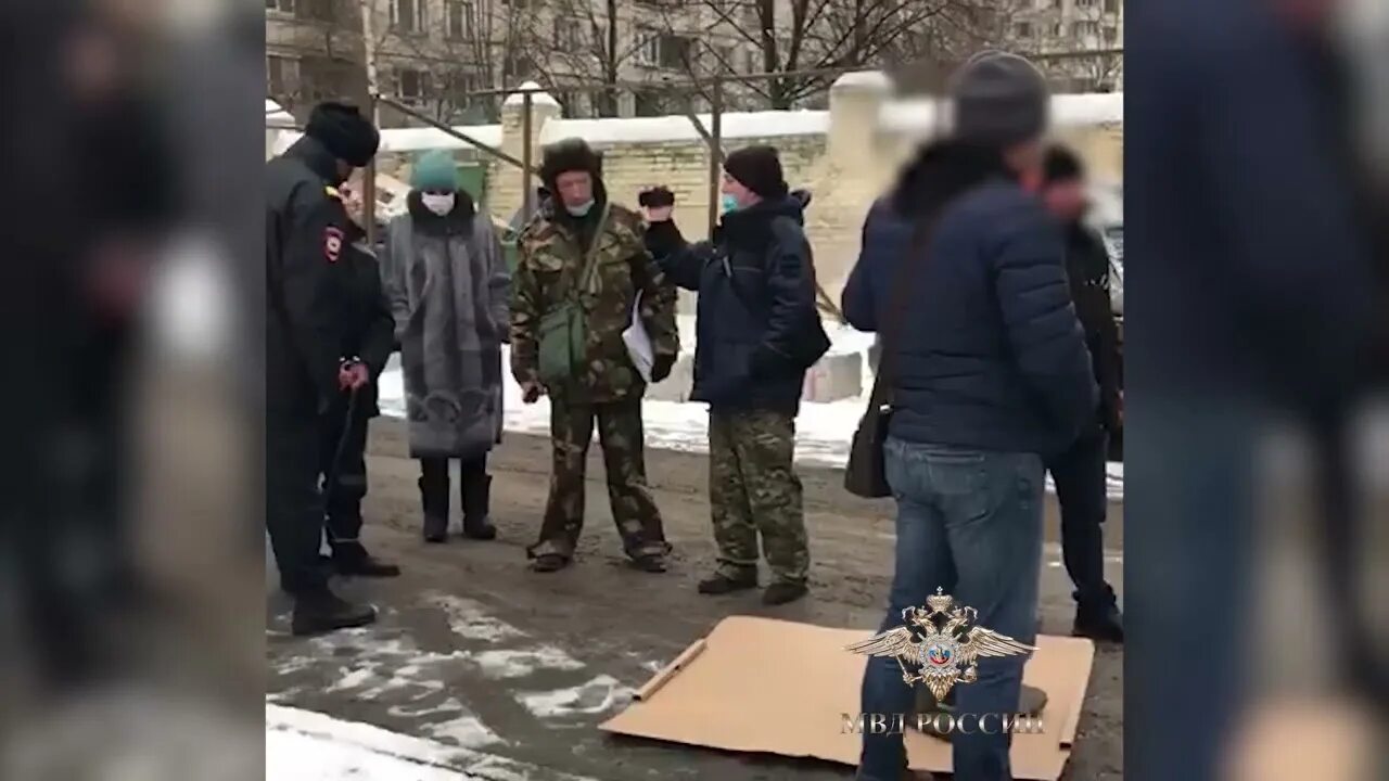 Нападение на питер. В Санкт Петербурге напади на курсантов.