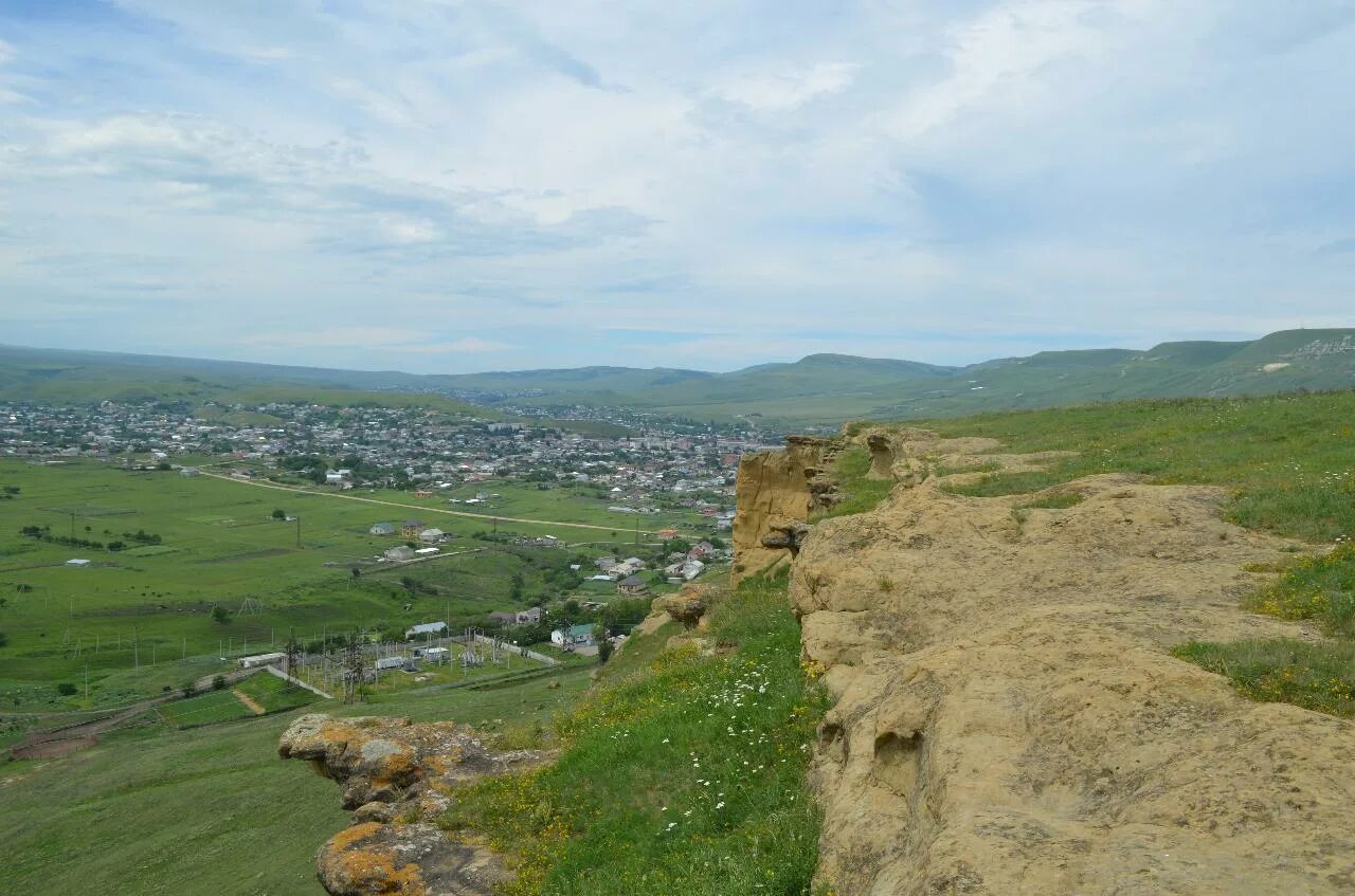 Рим гора Учкекен. Рим гора Кисловодск. Городище Рим гора. Рим гора Карачаево Черкессия.