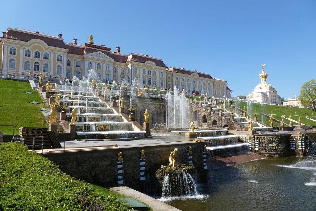 Питергофф или Петергоф. Петергоф фото. Достопримечательности окрестностей Санкт Петербурга. Интересные факты о большом Дворце. Петербург окрестности достопримечательности