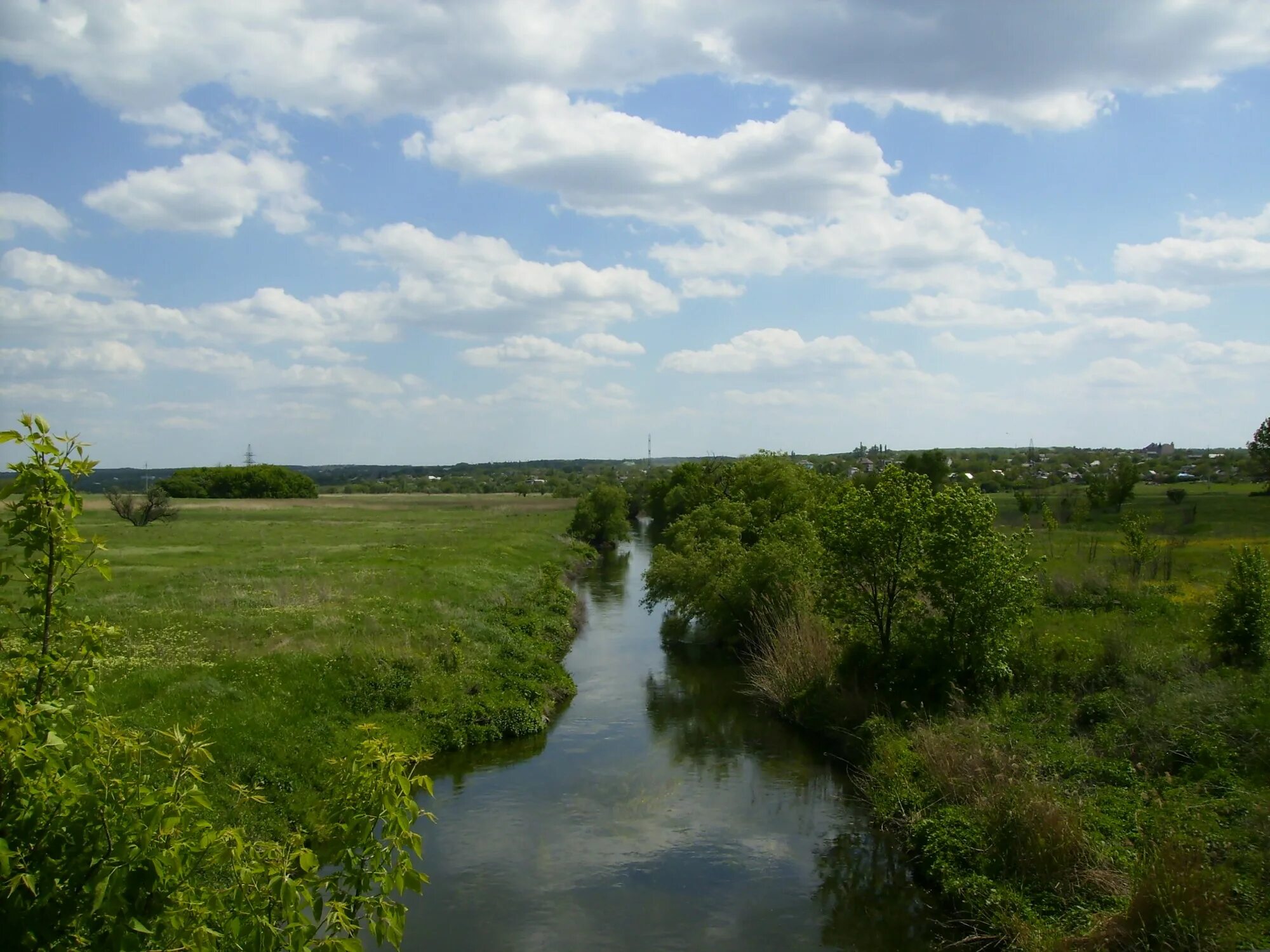 Река Донецкая Сеймица. Река Кальмиус Мариуполь. Река Кальмиус в Донецке. Устье реки Кальмиус.