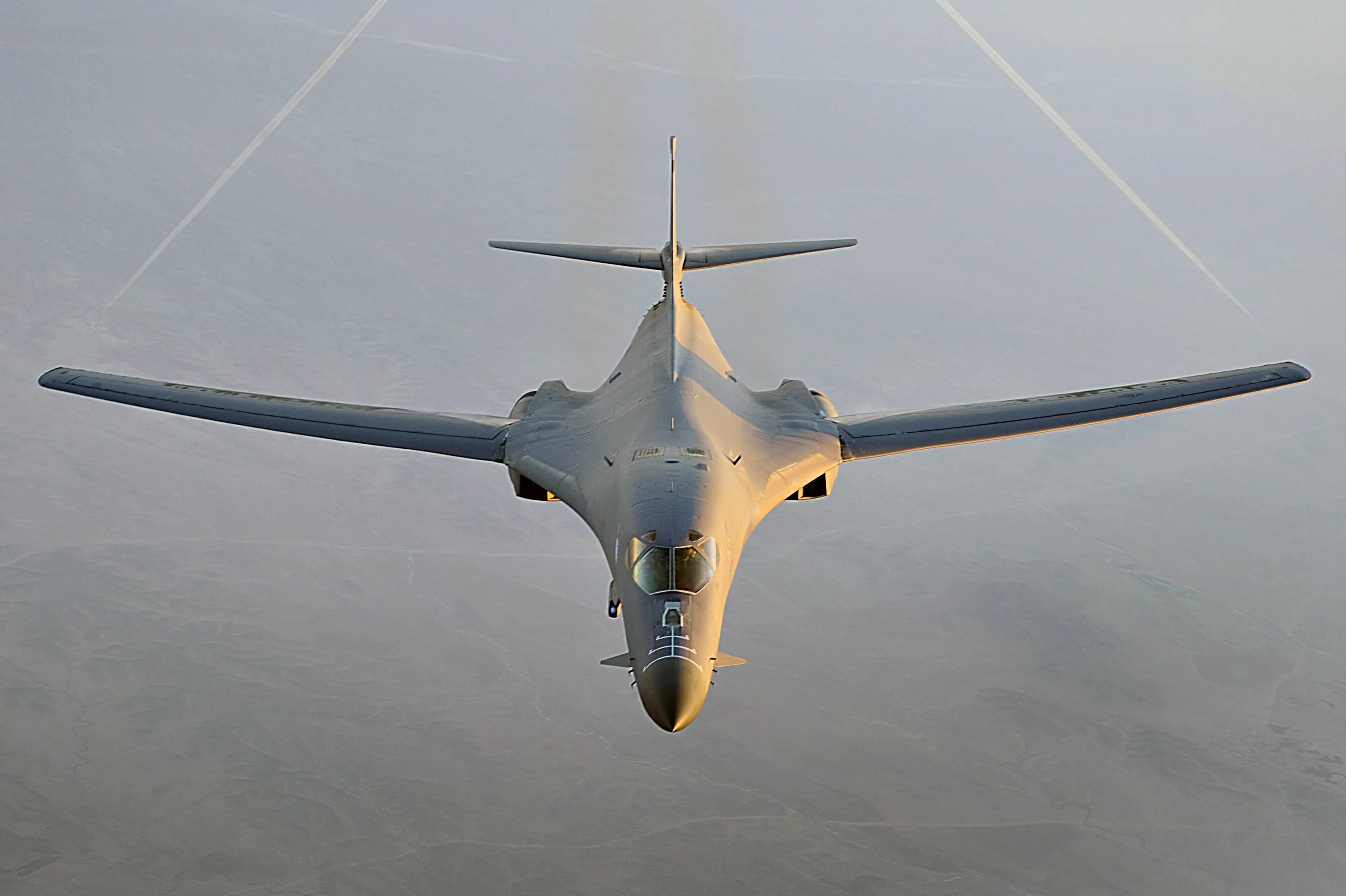 Rockwell b 1b lancer. Rockwell b-1 «лансер. b1 lancer. rockwell b-1 lancer бомбардировщики.