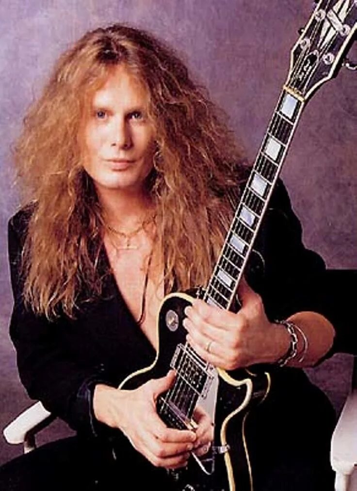 Джон сайкс whitesnake. Джон сайкс в молодости. Джон сайкс гитарист. John sykes 2021. John sykes whitesnake.