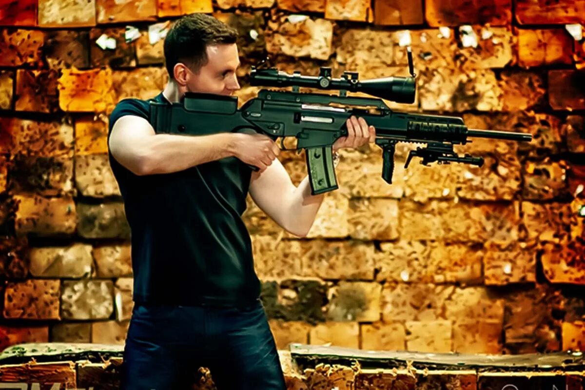 Зигмунд фрейд цитаты. Дробовик в руках. Люди боящиеся оружия. Пистолет в камеру. Гражданское оружие в россии.