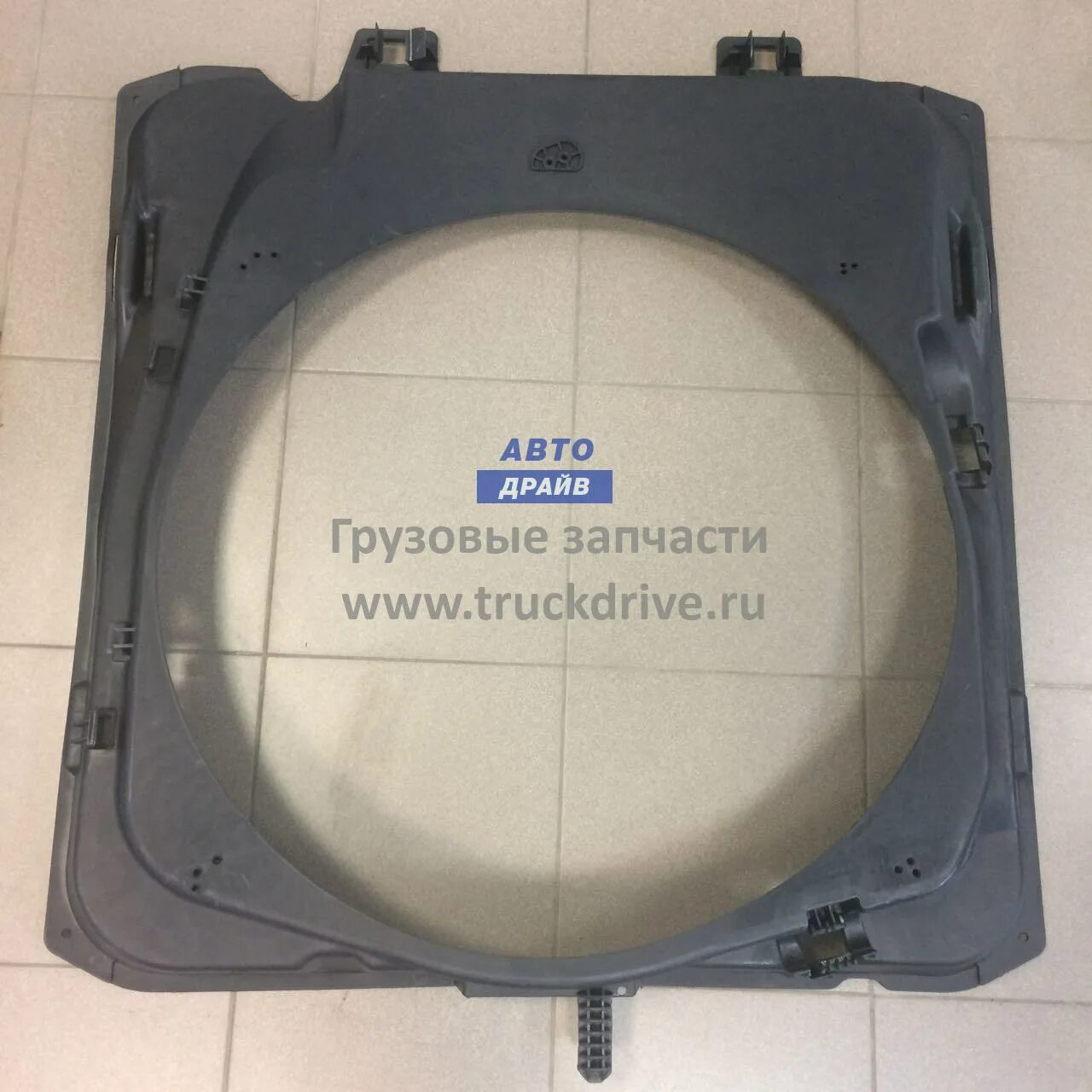 Диффузор ман. Диффузор ман тга. диффузор радиатора ман тга 18.480. диффузор на радиатор ман тга. auger 73367 диффузор вентилятора!  man tgatgs.