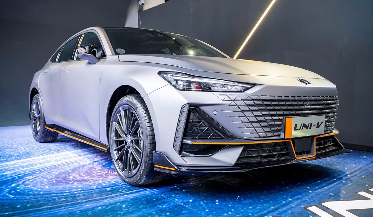 Uni v 2.0. Changan uni-v 2025. changan uni-k 2025. чанган седан 2025. changan uni-v 2025.