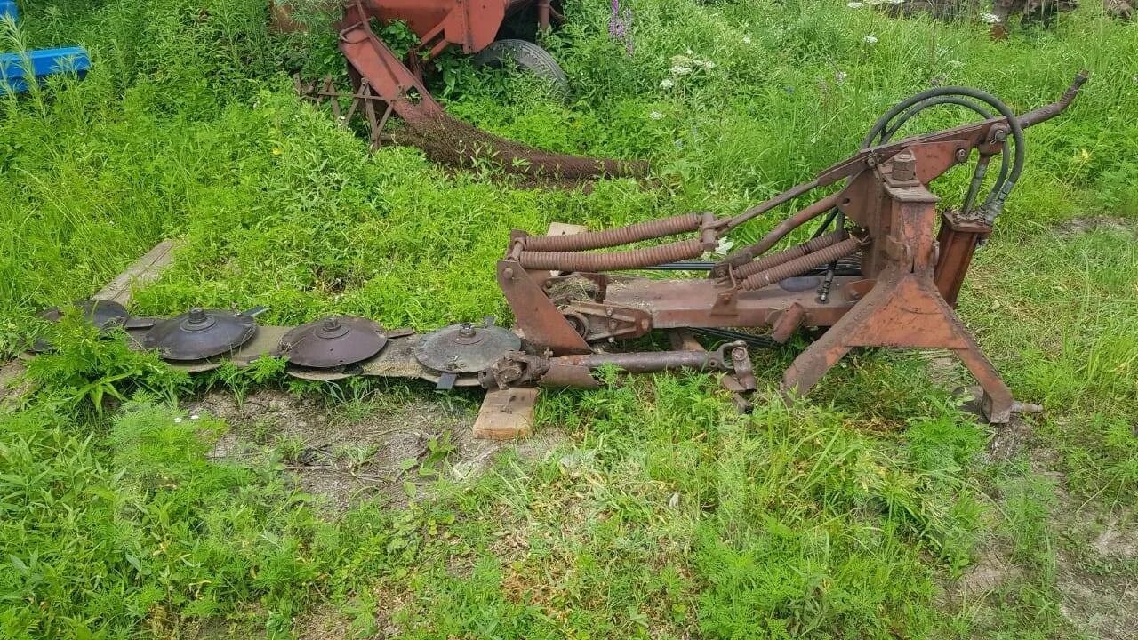 Роторная косилка для трактора т-25. Мтз 82. 0 прицепная. Косилка роторная крн-2. 1.