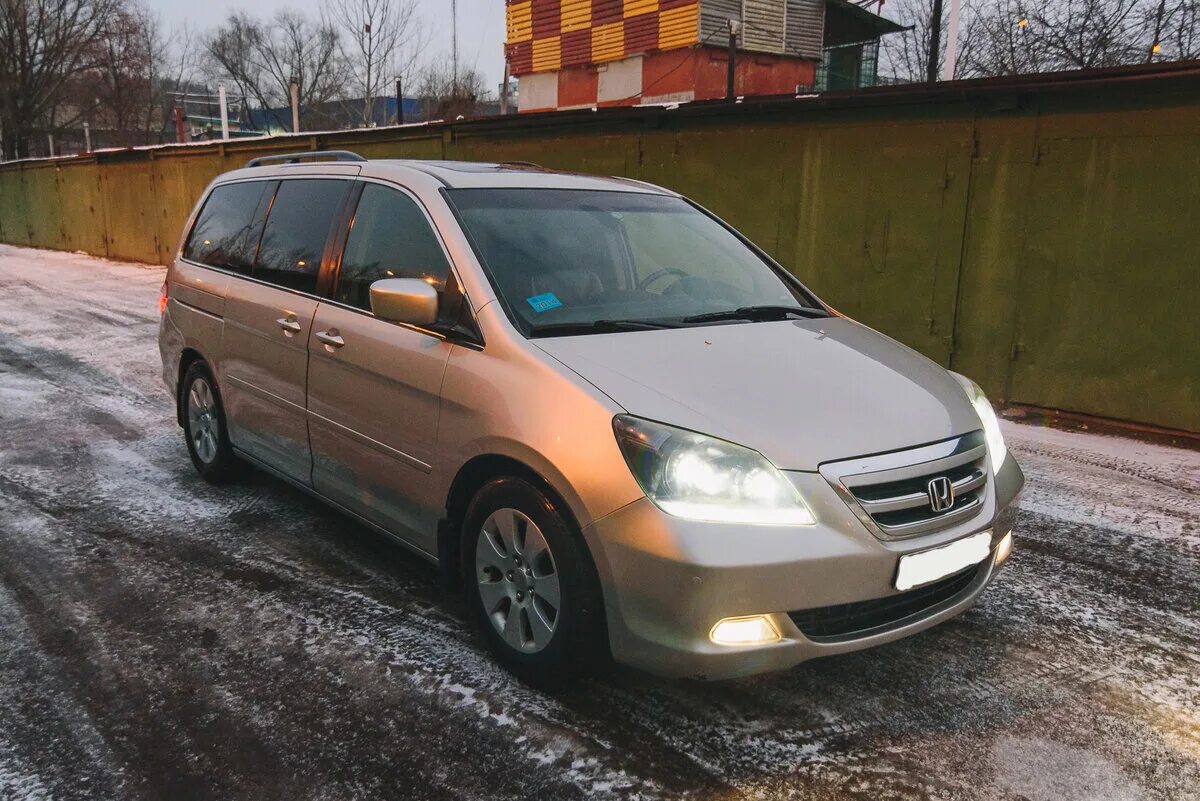 хонда одиссей 3. р0748 хонда одиссей. новосибирске хонда одиссей. хонда одиссей 2000 года крыша. Honda odyssey 2016 japan.