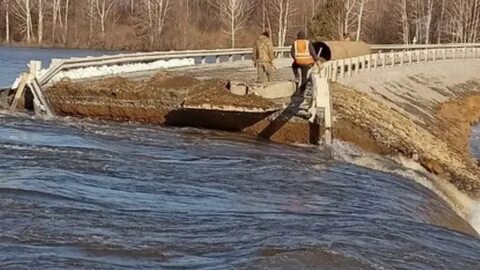 После реки разлива на осталась