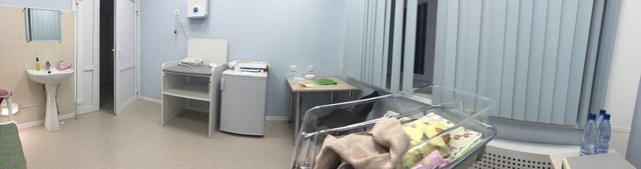 Медицинский переулок 2 екатеринбург. 40 больница екатеринбург палаты. 40 больница екатеринбург родильное отделение. Медицинский переулок 2. 9 больница детская екатеринбург.