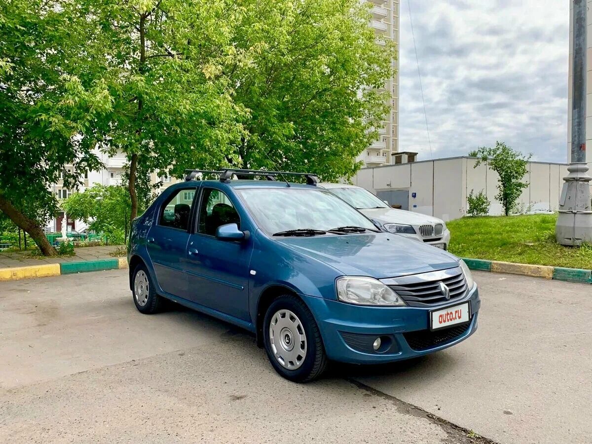 Цветовая гамма renault logan. 6. ). Рено логан 1 поколение 1. Renault logan 1 рестайлинг престиж.