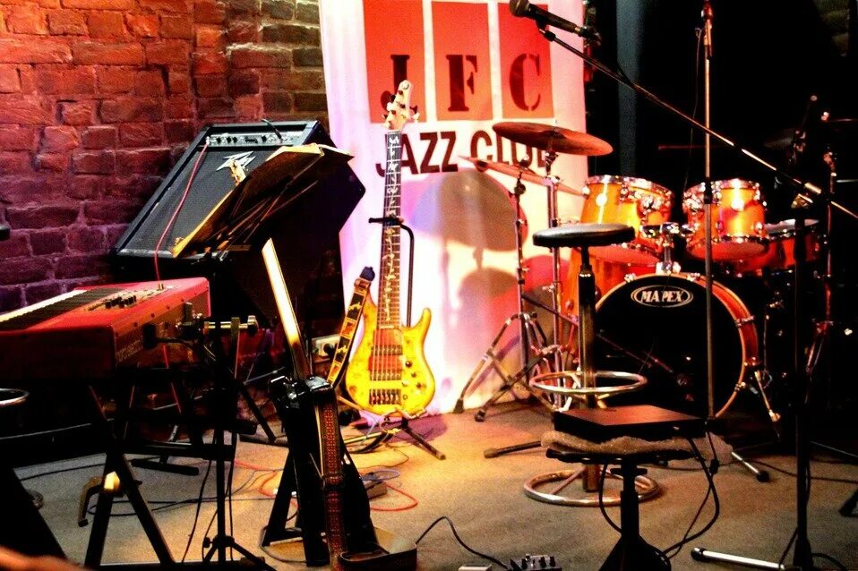 JFC Jazz Club. Jazz friends Club, Санкт-Петербург. JFC Шпалерная. Шпалерная 33 джаз клуб.