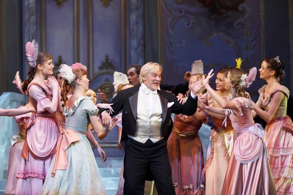 Шеридан "школа злословия" пьеса. Наш городок спектакль ульяновский драмтеатр. Школа злословия пьеса театр. Дядюшкин сон театр театр. Денискины рассказы спектакль тюз.