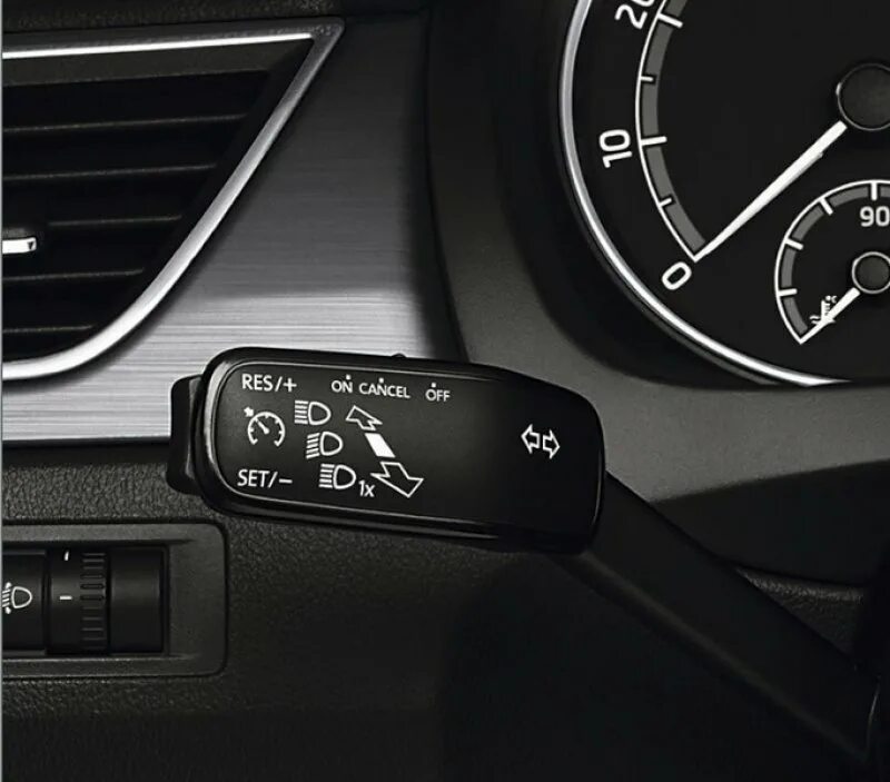 Skoda superb 2 круиз контроль. Подрулевой переключатель с круиз-контролем шкода суперб 1. Круиз контроль шкода. Шкода суперб круиз контроль. Круиз контроль skoda fabia 1.