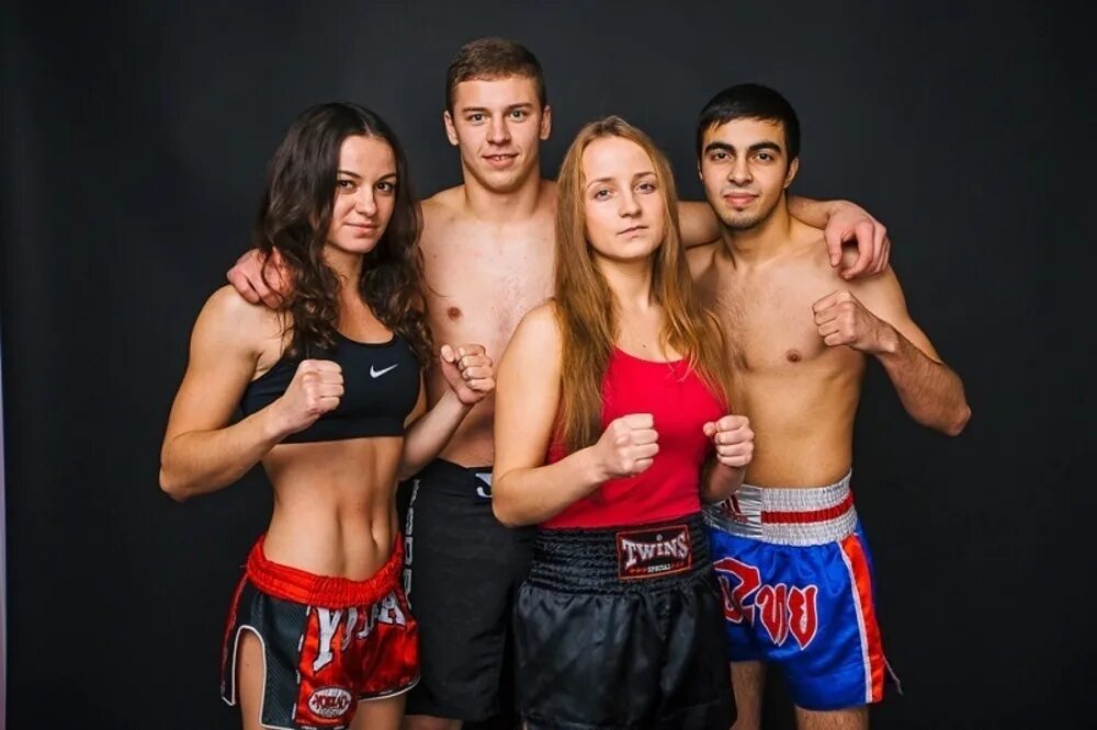Муай тай клуб. Школа тайского бокса в москве. Групповой бокс. Клуб тайского бокса. Клубы муай тай.