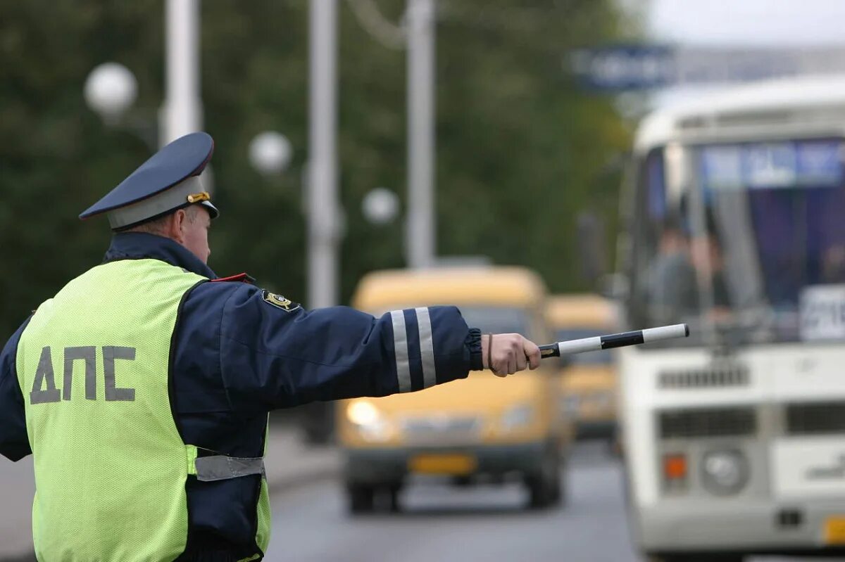 Проверь перевозчика. ОПМ автобус ГИБДД. Операция автобус. Операция автобус ГИБДД. ГИБДД рейд автобус.