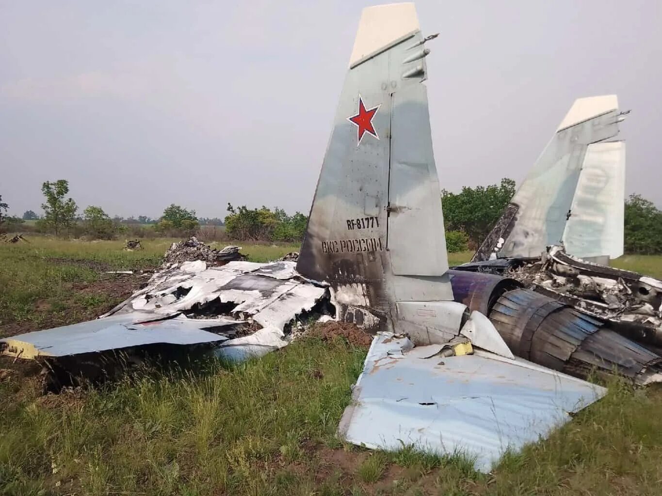 Сбит второй самолет. Су 25 ВСУ. RF-81771 самолет.