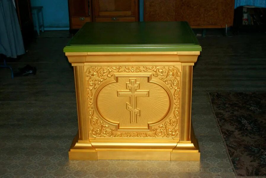 Жертвенник сканворд 6. Жертвенник сеттим. Жертвенник соломона. Жертвенник софрино. Облачение жертвенника.