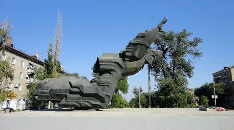 Памятники волгограда посвященные