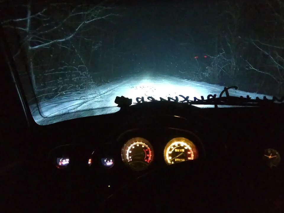 Ваз 2106 led лампы. Светодиодные лампы для фары ближнего света ваз 2106. Led h4 ваз 2106. Светодиодные лампы на ваз 2106. Светодиодные лампы на ваз 2106.