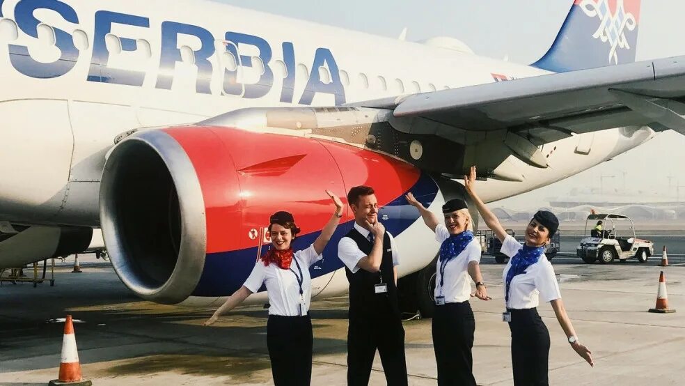 Аир сербия купить авиабилеты. Авиакомпания Эйр Сербия. Air Serbia самолеты. Сербские авиакомпании. АИР Сербия авиабилеты.