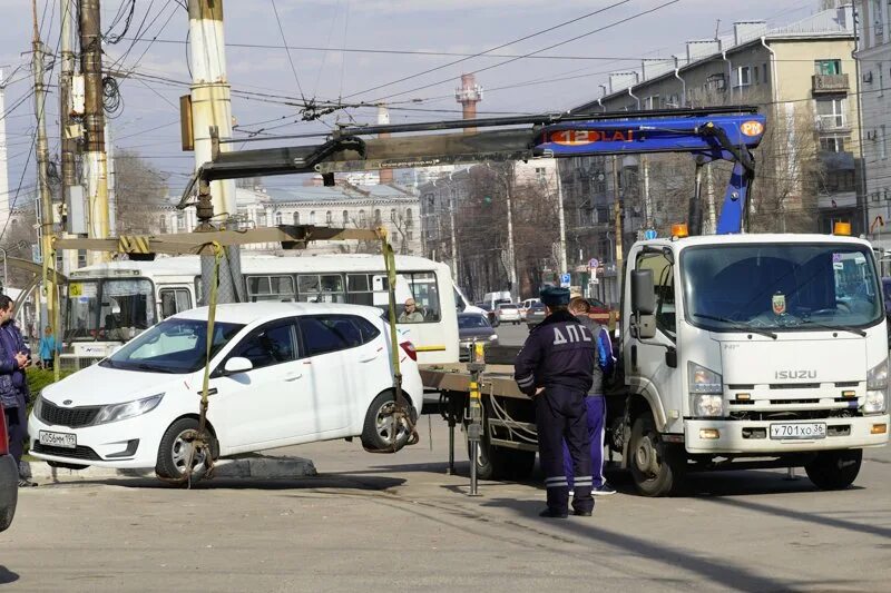 Машина прокурора. Новости Воронежа сегодня свежие события. Воронеж горячие новости. Новости Воронежа сегодня свежие.