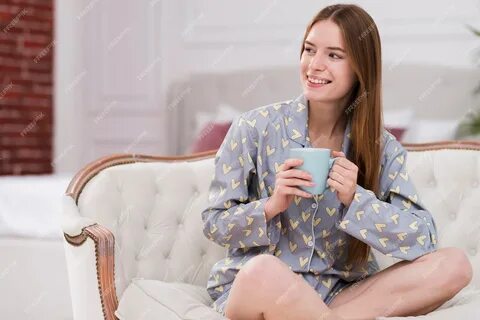 Одеть пижаму